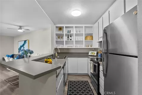 Kitchen - 2901 Peninsula Rd #137, Oxnard, CA 93035 photo 1 of 3