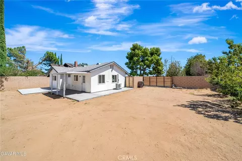 Exterior - 41623 55th St West W, Lancaster, CA 93536 photo 8 of 23