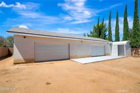 Exterior - 41623 55th St West W, Lancaster, CA 93536 photo 16 of 23