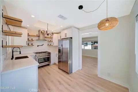 Kitchen - 41623 55th St West W, Lancaster, CA 93536 photo 1 of 5