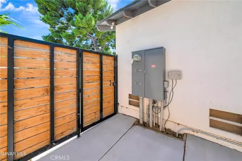 Exterior - 41623 55th St West W, Lancaster, CA 93536 photo 13 of 23