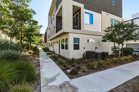 Exterior - 26799 Keystone, Valencia, CA 91381 photo 1 of 4