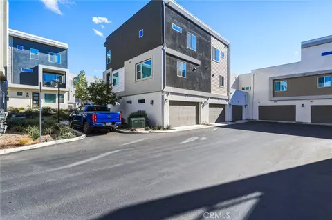 Exterior - 26799 Keystone, Valencia, CA 91381 photo 2 of 4