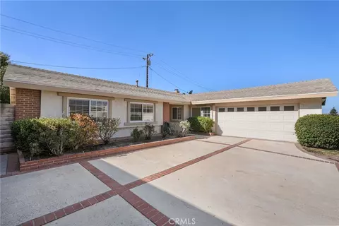 Exterior - 6736 Whitewood St, Simi Valley, CA 93063 photo 1 of 8