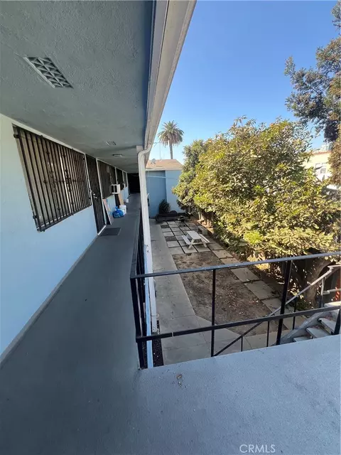 723 E 6th, Long Beach, CA 90802 photo 5