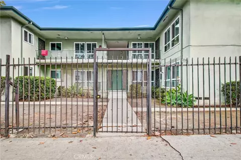 4936 Coliseum St, Los Angeles, CA 90016