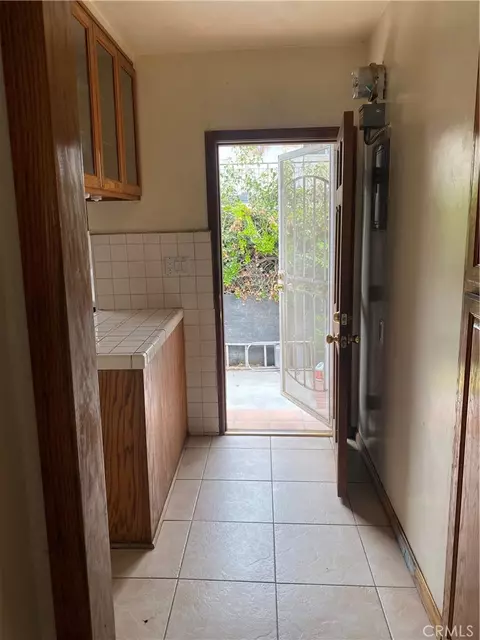Entry Way - 408 Raymond, Glendale, CA 91201 photo 1 of 1