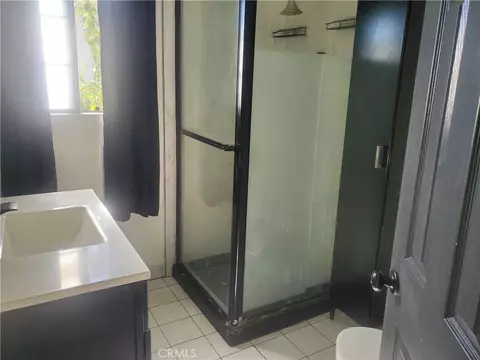 Bath - 408 Raymond, Glendale, CA 91201 photo 3 of 3