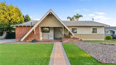 18600 Knapp St, Northridge, CA 91324