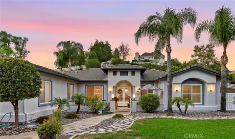 Exterior - 40823 Baccarat Rd, Temecula, CA 92591 photo 11 of 13