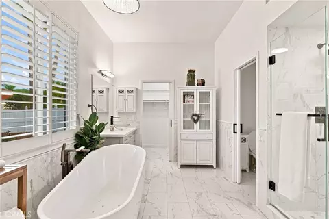 Bath - 40823 Baccarat Rd, Temecula, CA 92591 photo 3 of 6