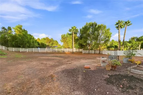 Exterior - 40823 Baccarat Rd, Temecula, CA 92591 photo 7 of 13