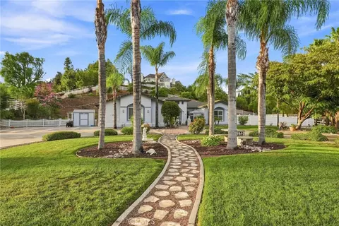 Exterior - 40823 Baccarat Rd, Temecula, CA 92591 photo 9 of 13