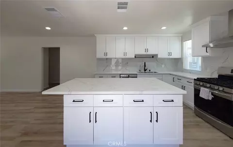 Kitchen - 8132 Hatillo, Winnetka, CA 91306 photo 2 of 4