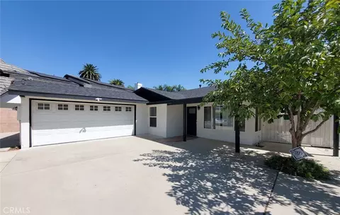 Exterior - 8132 Hatillo, Winnetka, CA 91306 photo 1 of 9