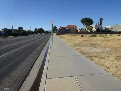 15 15th, Lancaster, CA 93535 photo 12