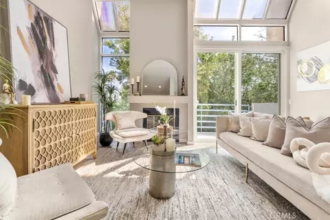 5151 Balboa #303, Encino, CA 91316