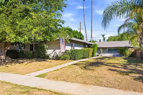 23951 Vanowen St, West Hills, CA 91307