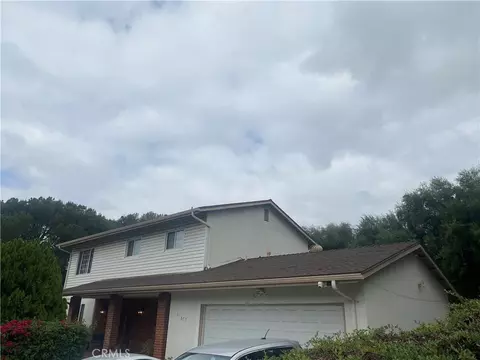 10677 Ledeen, Sylmar, CA 91342