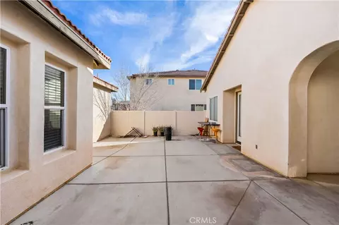 Exterior - 12573 Cabazon Ct, Apple Valley, CA 92308 photo 3 of 14