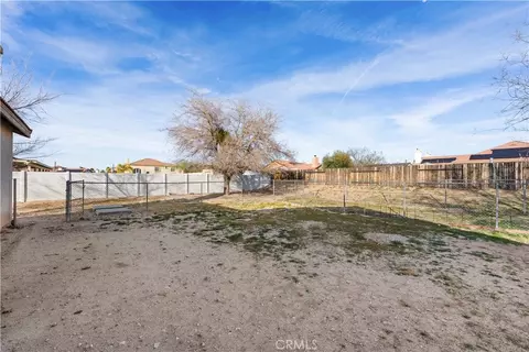 Exterior - 12573 Cabazon Ct, Apple Valley, CA 92308 photo 14 of 14