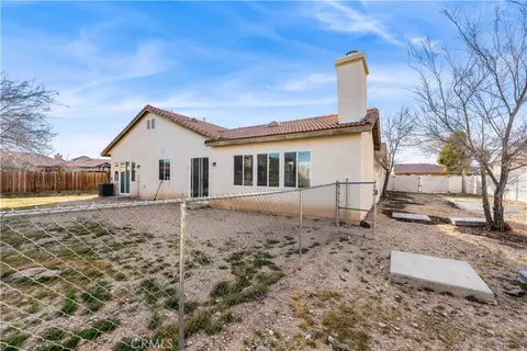 Exterior - 12573 Cabazon Ct, Apple Valley, CA 92308 photo 11 of 14