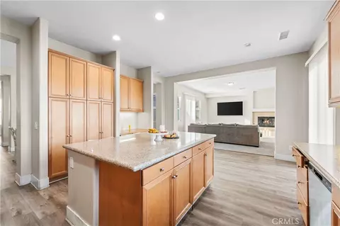 Entry Way - 12573 Cabazon Ct, Apple Valley, CA 92308 photo 6 of 6