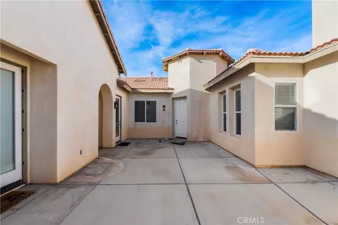 Exterior - 12573 Cabazon Ct, Apple Valley, CA 92308 photo 5 of 14