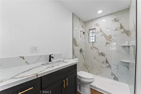 Bath - 38544 33rd Street E, Palmdale, CA 93550 photo 3 of 3