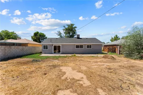 Exterior - 38544 33rd Street E, Palmdale, CA 93550 photo 5 of 6
