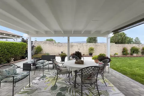 Exterior - 2880 Barnes St, Simi Valley, CA 93065 photo 8 of 9