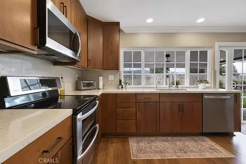 Kitchen - 2880 Barnes St, Simi Valley, CA 93065 photo 1 of 2