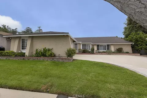 Exterior - 2880 Barnes St, Simi Valley, CA 93065 photo 4 of 9