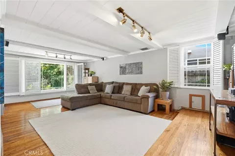 Living - 4963 Haskell, Encino, CA 91436 photo 3 of 3