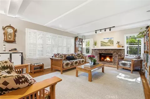 Living - 4963 Haskell, Encino, CA 91436 photo 2 of 3