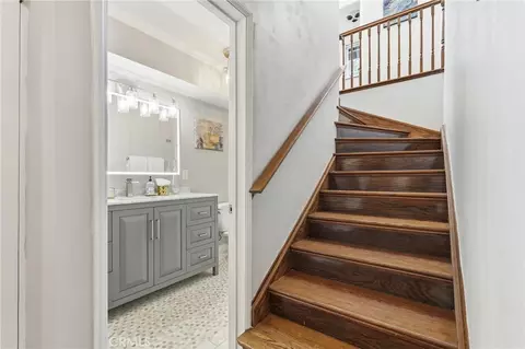 Entry Way - 4963 Haskell, Encino, CA 91436 photo 1 of 3