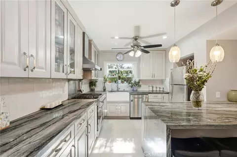 Kitchen - 4963 Haskell, Encino, CA 91436 photo 3 of 4