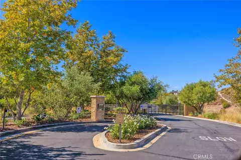 View/Area - 20551 Arden Pl, Saugus, CA 91350 photo 1 of 2