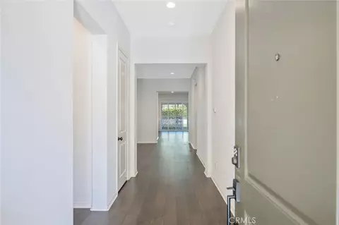 Entry Way - 20551 Arden Pl, Saugus, CA 91350 photo 1 of 6