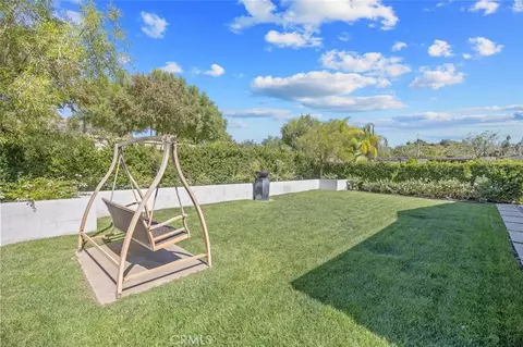 Exterior - 20551 Arden Pl, Saugus, CA 91350 photo 11 of 17