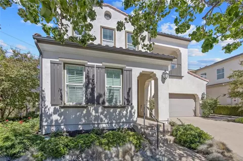Exterior - 20551 Arden Pl, Saugus, CA 91350 photo 2 of 17