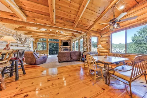 Dining - 1349 Lassen Dr, Big Bear Lake, CA 92315 photo 1 of 1