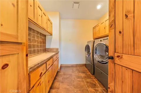 Other - 1349 Lassen Dr, Big Bear Lake, CA 92315 photo 6 of 7