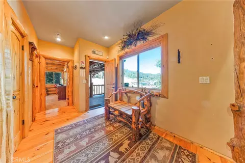 Entry Way - 1349 Lassen Dr, Big Bear Lake, CA 92315 photo 1 of 1