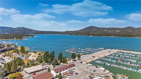 View/Area - 1349 Lassen Dr, Big Bear Lake, CA 92315 photo 3 of 5