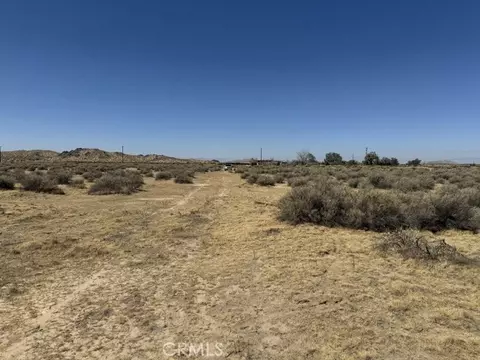 39060 E 230th St, Palmdale, CA 93591 photo 2