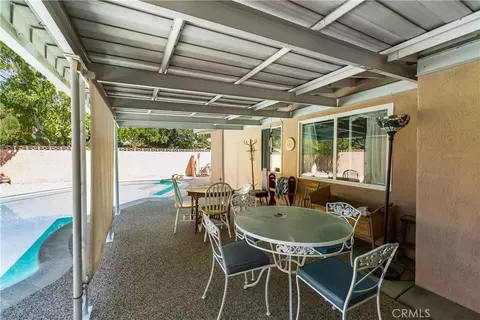 Exterior - 1152 E Avenue J1, Lancaster, CA 93535 photo 4 of 8
