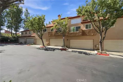 Exterior - 22617 Copper Hl, Saugus, CA 91350 photo 2 of 3