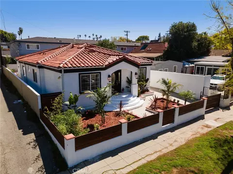 916 N Oxford, Los Angeles, CA 90029