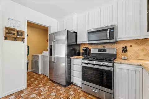 Other - 27394 Onlee, Saugus, CA 91350 photo 4 of 12